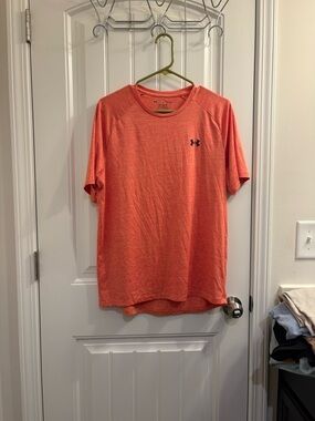LG Men’s Short Sleeve Performance Tee in Bright Orange